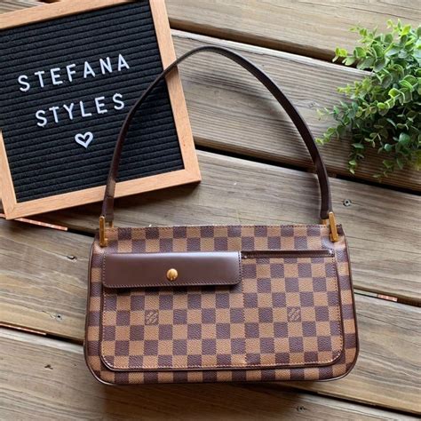 louis vuitton specs price